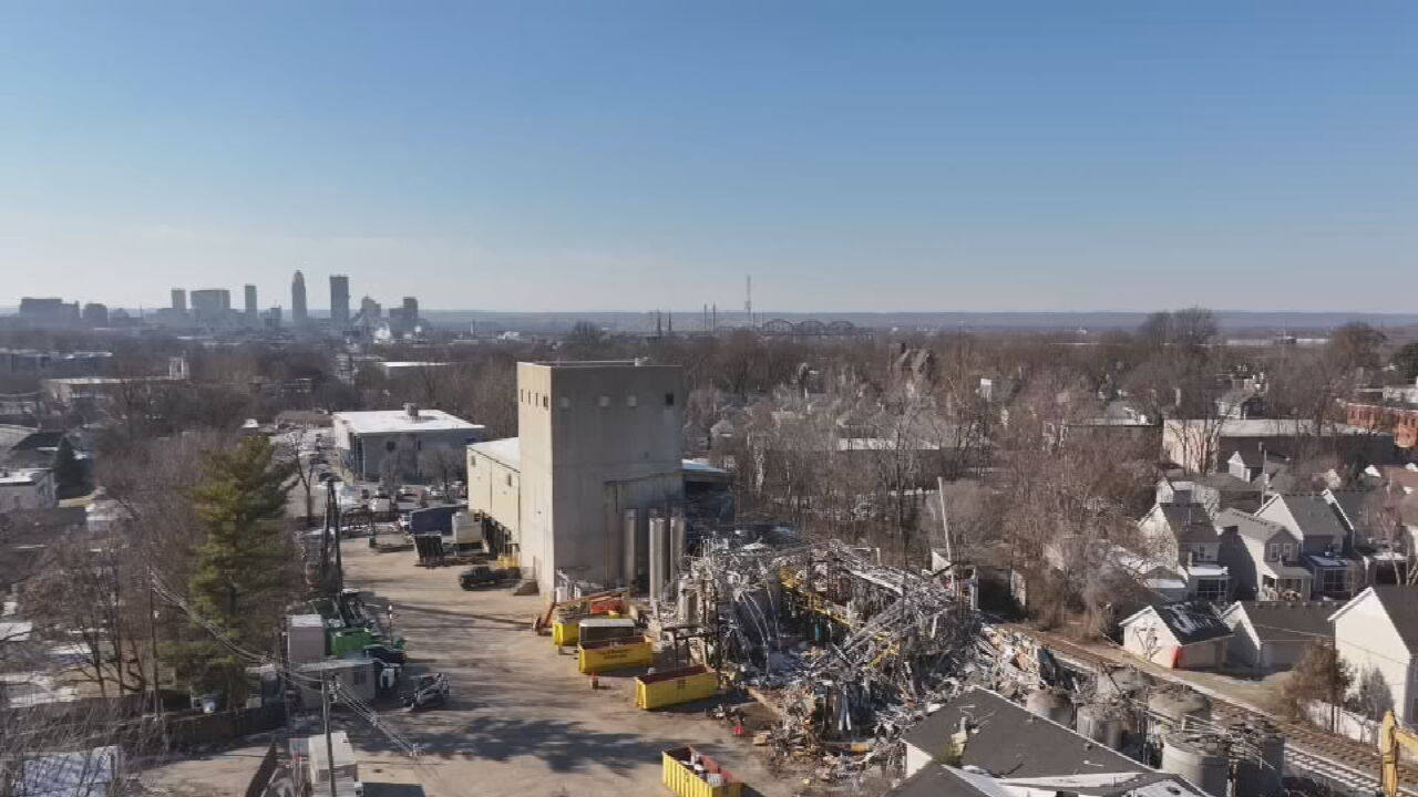 IMAGES | Crews begin demolition at Givaudan site in Louisville's Clifton neighborhood
